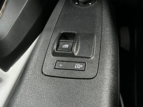 Used 2024 RAM ProMaster 3500 w/ Delivery Van Package FWD image 18