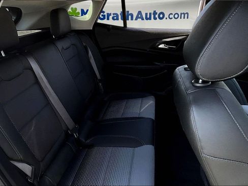 Used 2024 Chevrolet Trax LT w/ Driver Confidence Package image 24