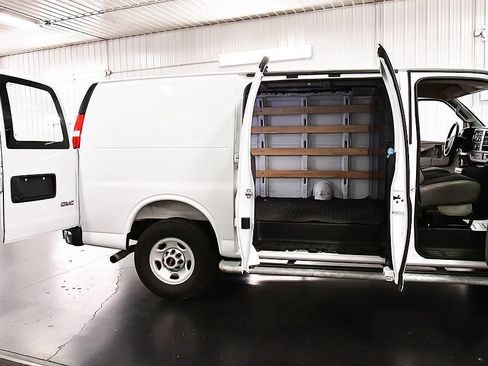 Used 2025 GMC Savana 2500 w/ Driver Convenience Package RWD image 26