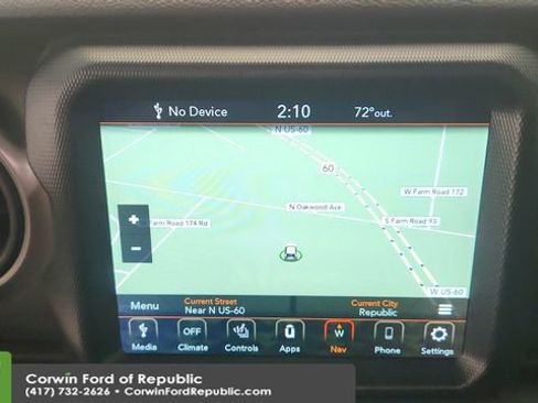 Used 2021 Jeep Gladiator Willys image 15