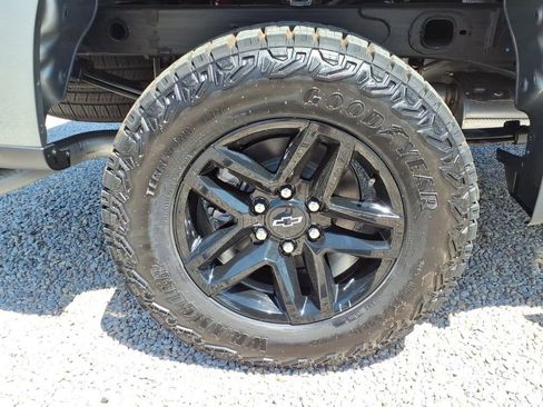 New 2026 Chevrolet Silverado 1500 Custom Trail Boss AWD/4WD image 11