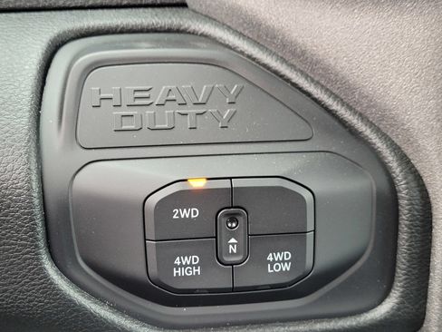 New 2026 RAM 5500 Tradesman w/ Chrome Appearance Group AWD/4WD image 14