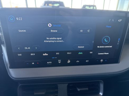 New 2026 Ford Maverick XL image 24