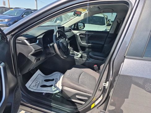 Used 2024 Toyota RAV4 LE AWD/4WD image 14