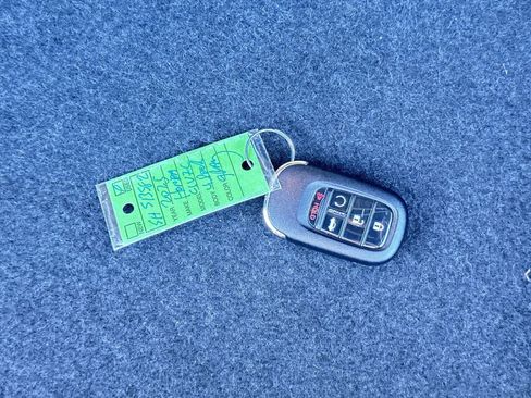 Used 2025 Honda Civic Sport image 25