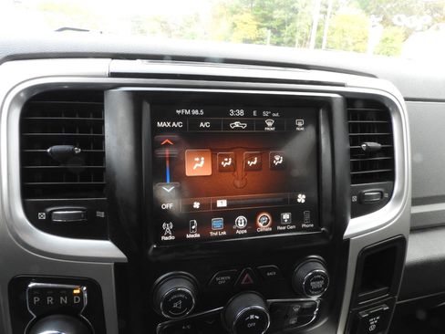 Used 2016 RAM 1500 Big Horn image 11