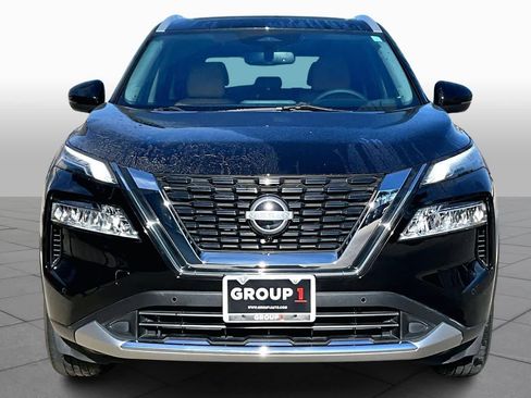 Used 2023 Nissan Rogue Platinum image 4