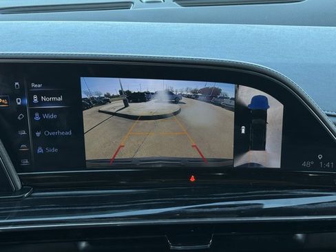 Used 2022 Cadillac Escalade Sport w/ Touring Package image 18