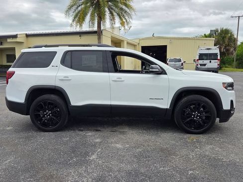 Used 2022 GMC Acadia SLE w/ Driver Convenience Package FWD image 16