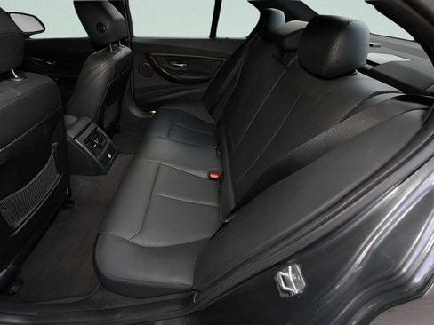 Used 2015 BMW 328i Sedan RWD image 13