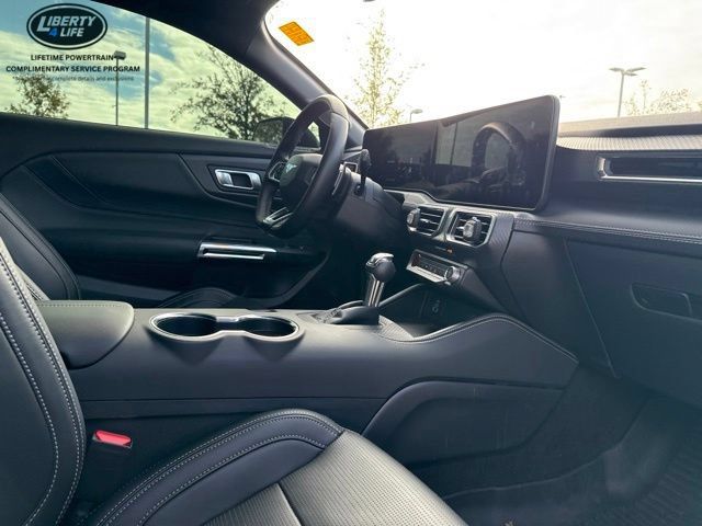 Used 2026 Ford Mustang GT Premium RWD image 9