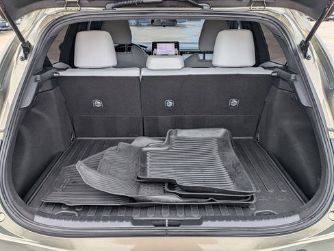 Used 2020 Toyota Corolla XSE image 31