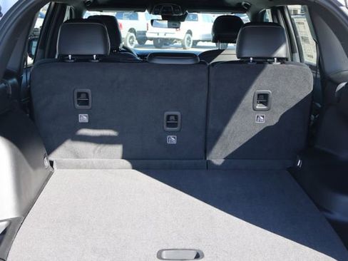 New 2026 Jeep Grand Cherokee Altitude image 8