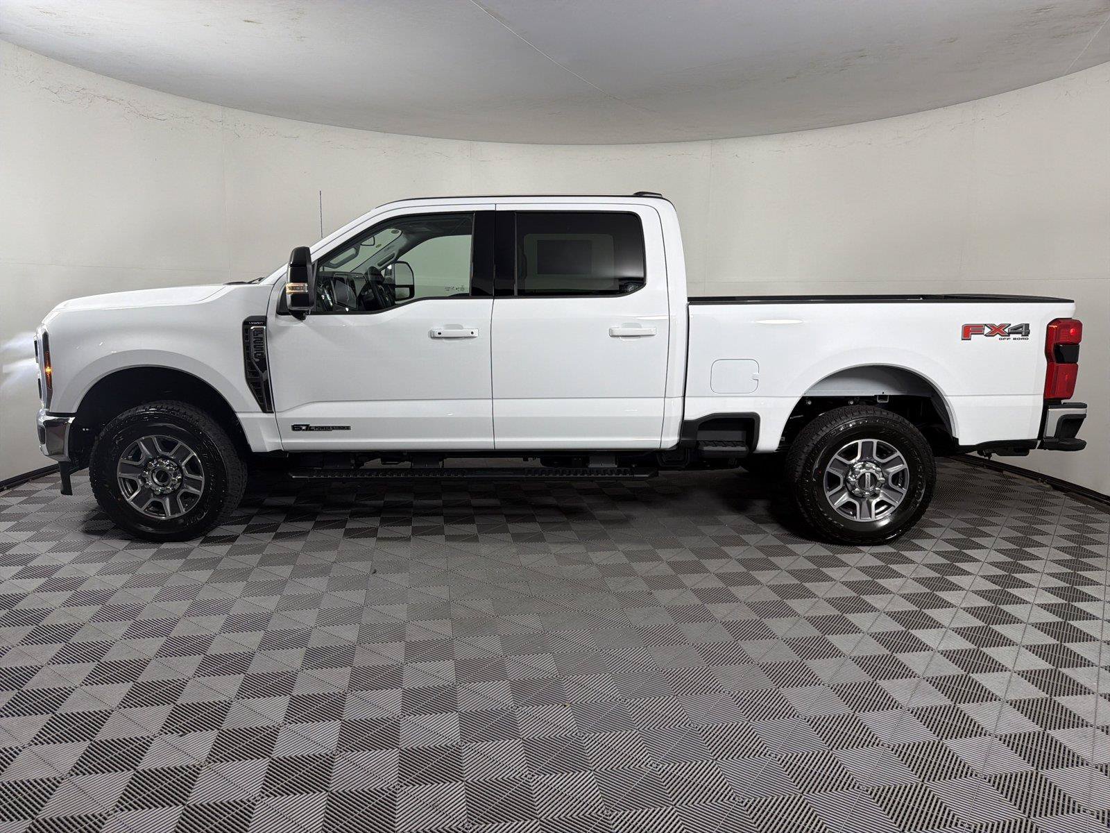 New 2026 Ford F250 Lariat w/ Lariat Premium Package AWD/4WD image 4