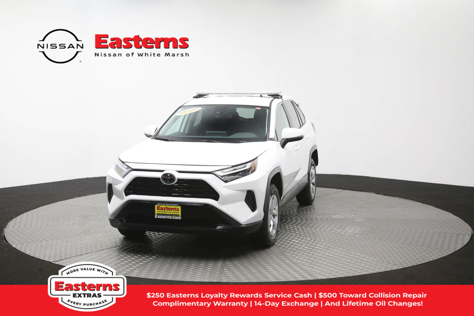 Used 2023 Toyota RAV4 LE AWD/4WD image 53