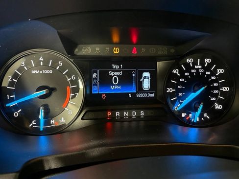 Used 2018 Ford Explorer FWD image 22
