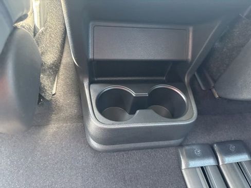 Certified 2026 Toyota Sienna XLE FWD image 30