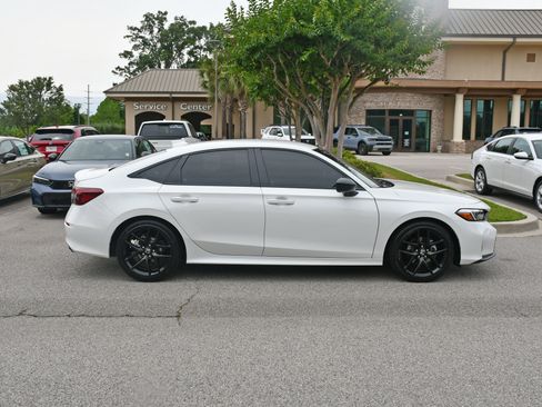 Used 2026 Honda Civic Sport image 5