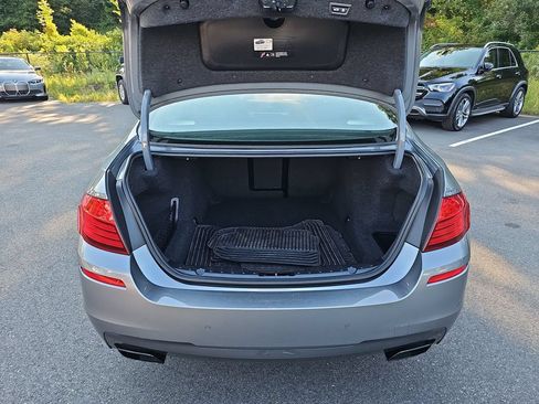 Used 2016 BMW 550i xDrive Sedan AWD/4WD image 23