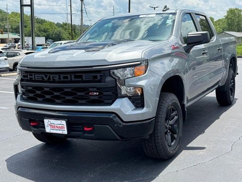 Used 2023 Chevrolet Silverado 1500 Custom Trail Boss AWD/4WD image 8