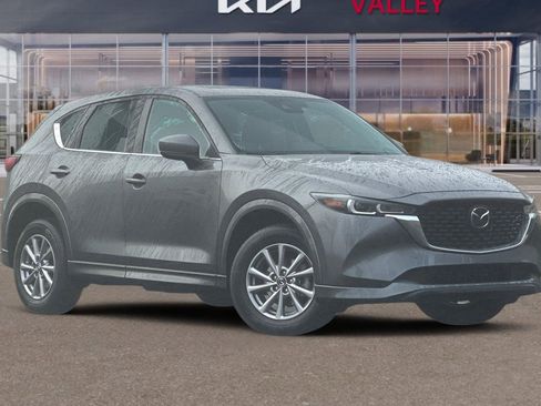Used 2024 MAZDA CX-5 AWD 2.5 S w/ Preferred Package image 2