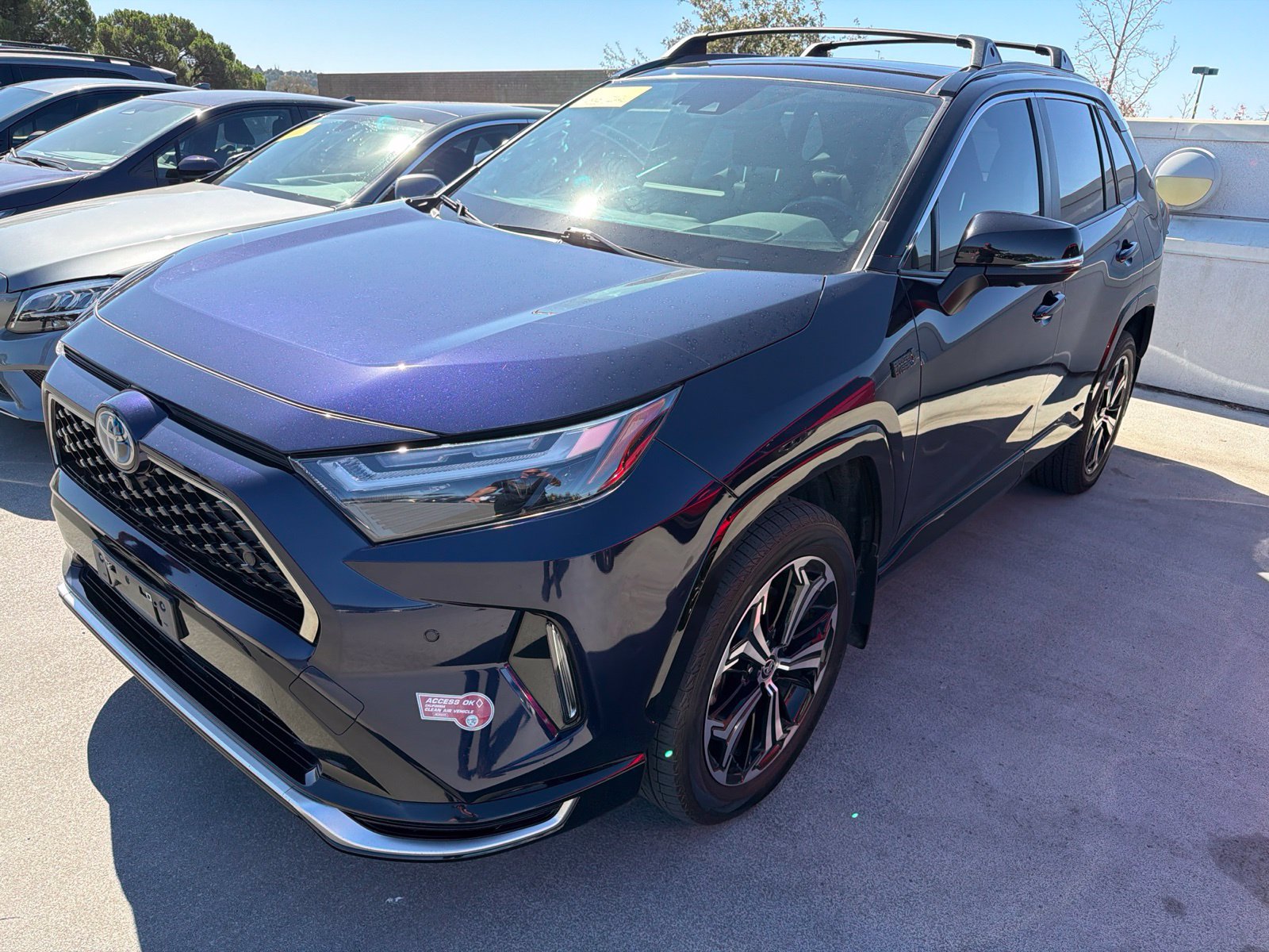 Used 2023 Toyota RAV4 XSE w/ Premium Package AWD/4WD image 2