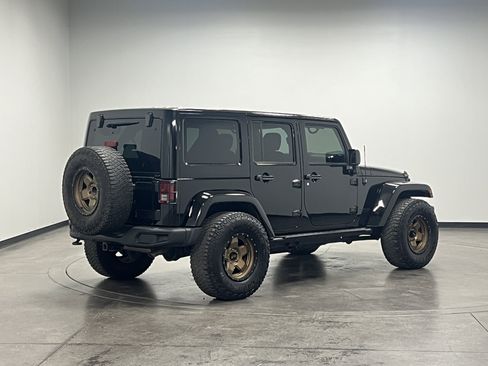 Used 2018 Jeep Wrangler Unlimited Sport image 8
