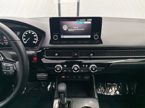 Used 2025 Honda Civic Sport image 27