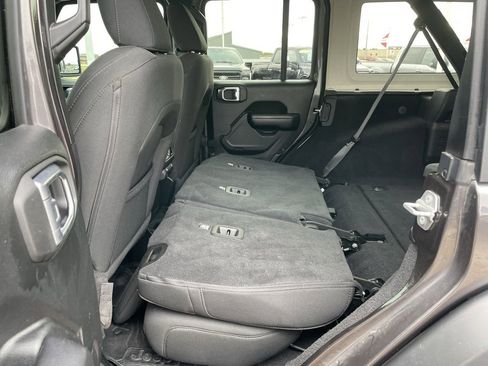 Used 2021 Jeep Wrangler Unlimited Sport image 50