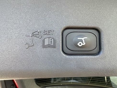 New 2026 Lincoln Nautilus Reserve image 13