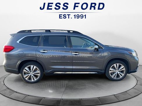 Used 2022 Subaru Ascent Touring image 6
