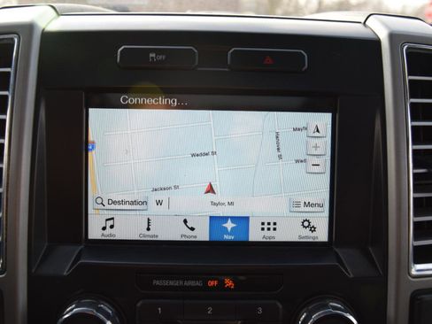 Used 2016 Ford F150 Lariat image 27