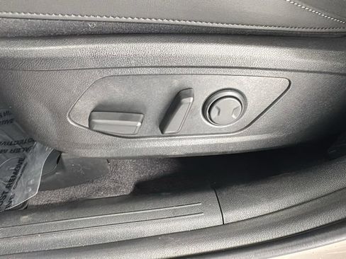 New 2025 Kia Sorento SX image 11