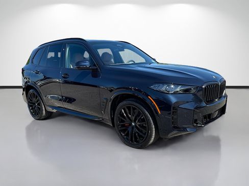 New 2026 BMW X5 xDrive40i w/ M Sport Package image 1