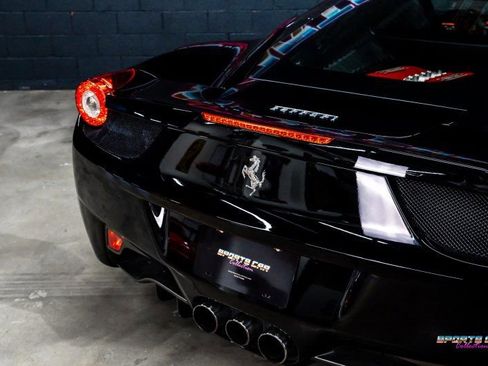 Used 2011 Ferrari 458 Italia Coupe image 10