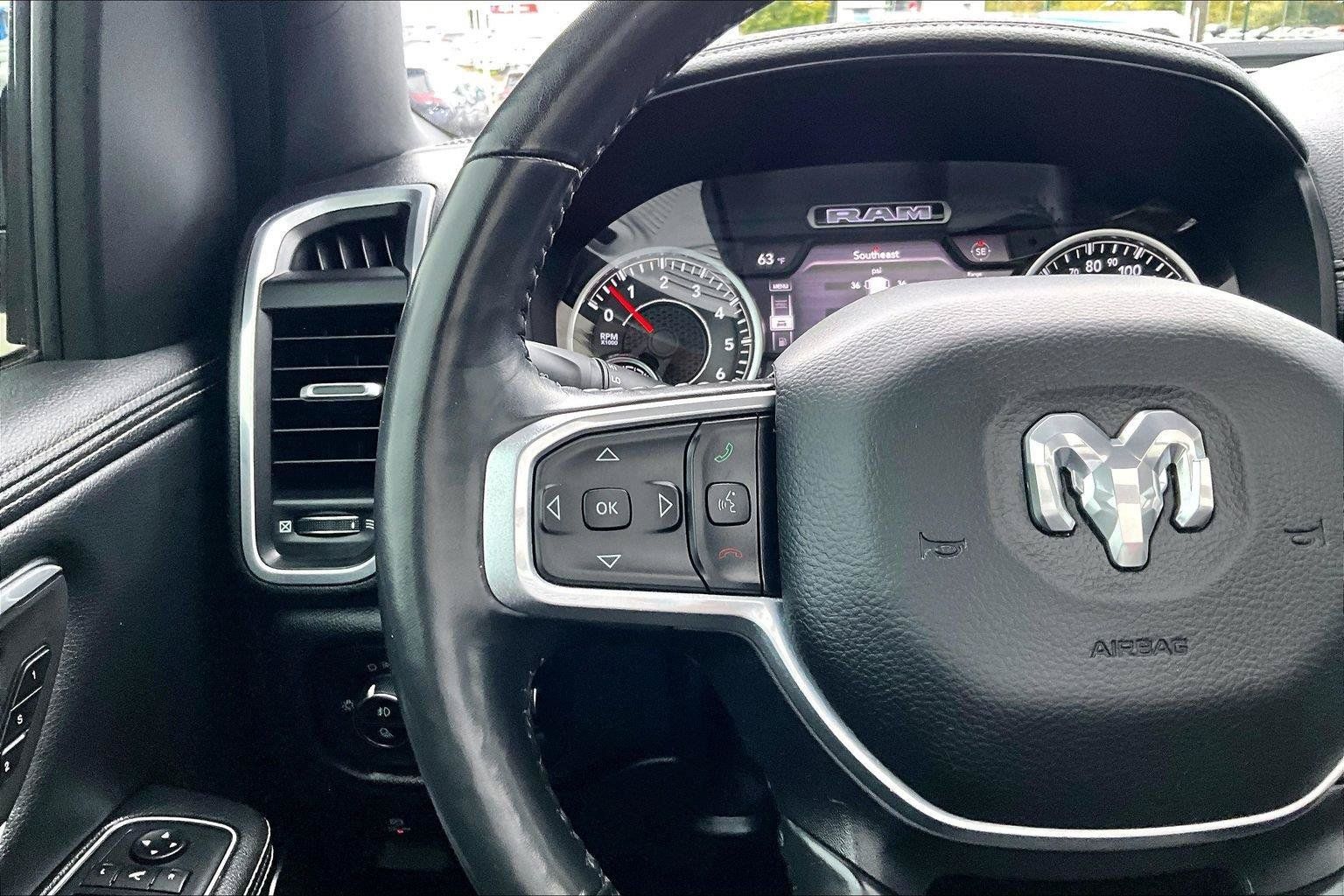 Used 2020 RAM 1500 Laramie w/ Sport Appearance Package AWD/4WD image 13
