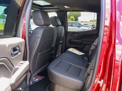New 2026 GMC Canyon Elevation w/ Convenience Package AWD/4WD image 10