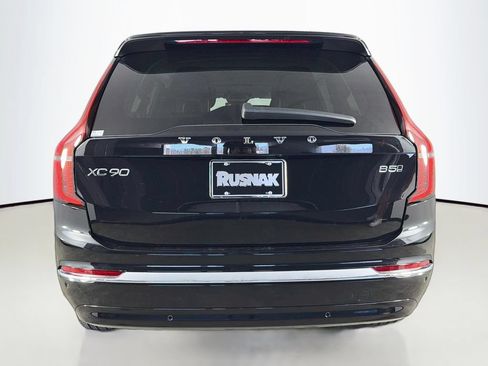 New 2026 Volvo XC90 B5 Plus w/ Protection Package AWD/4WD image 6