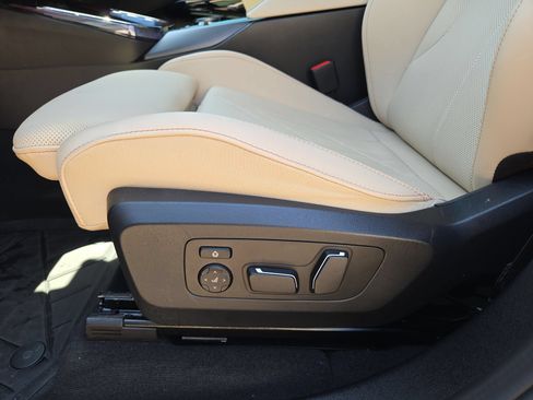Used 2026 BMW X3 xDrive30i AWD/4WD image 17