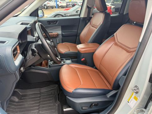 Used 2024 Ford Maverick Lariat AWD/4WD image 9