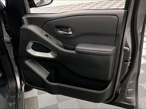 New 2026 Nissan Frontier SV w/ SV Convenience Package RWD image 39