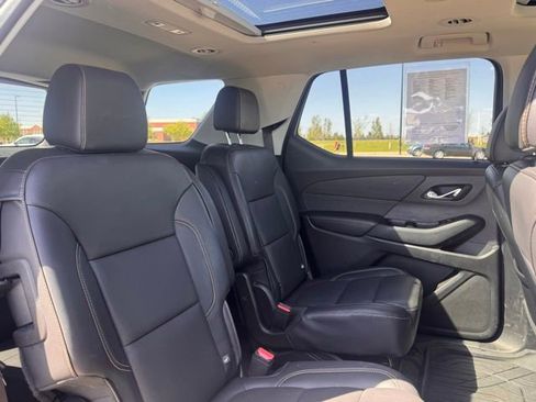 Used 2019 Chevrolet Traverse Premier w/ LPO, Floor Liner Package AWD/4WD image 28