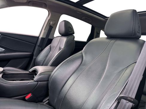 Used 2023 Acura RDX AWD w/ Technology Package image 12