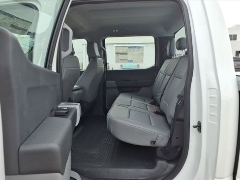 New 2025 Ford F250 XL AWD/4WD image 16