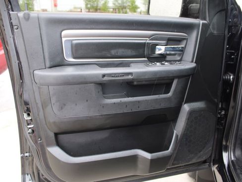 Used 2021 RAM 1500 Classic Warlock w/ Electronics Group AWD/4WD image 18