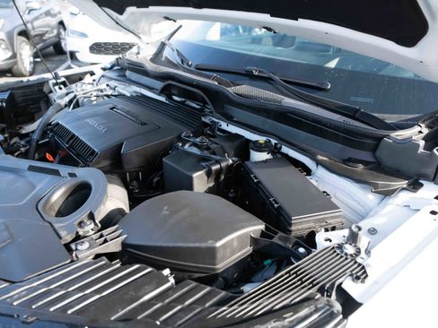 Used 2023 Honda Pilot Elite image 34