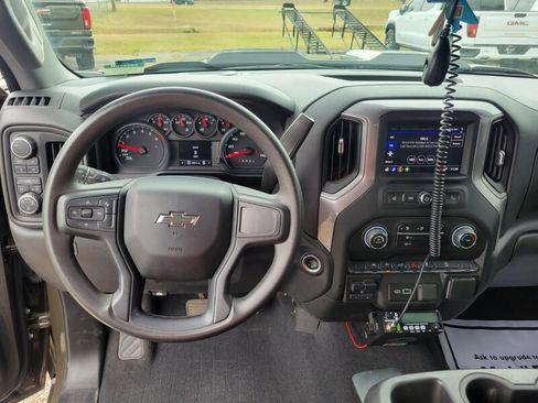 Used 2023 Chevrolet Silverado 1500 Custom Trail Boss image 8