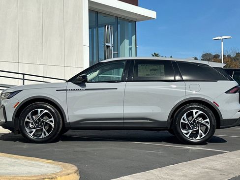 New 2026 Lincoln Nautilus Premier w/ Equipment Group 102A image 6