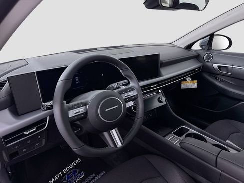 New 2026 Hyundai Sonata SEL FWD image 9