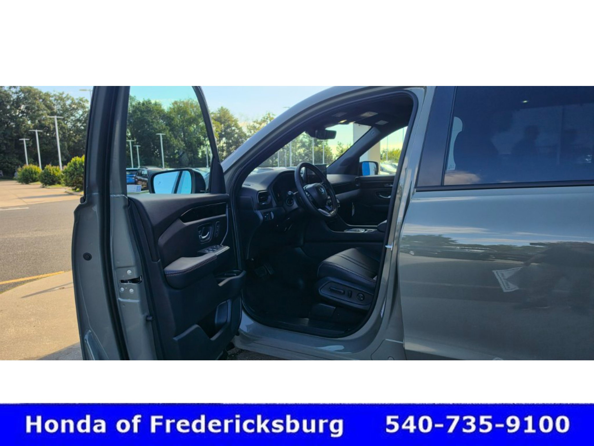 Used 2026 Honda Pilot TrailSport image 17